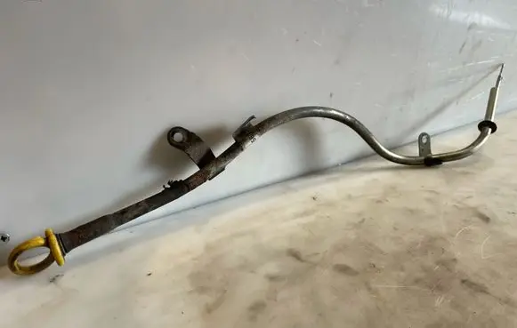 Opel Astra J Oil level dip stick 55567355