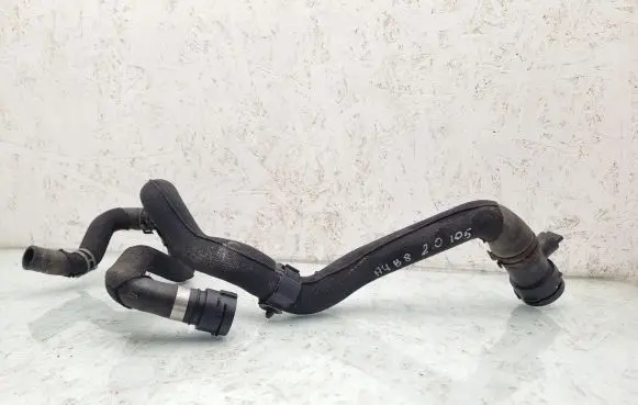 Audi A4 S4 B8 8K Engine coolant pipe/hose 8K0122293F