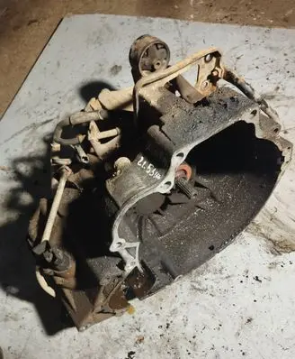 Nissan Almera Manual 5 speed gearbox