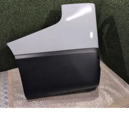 Renault Trafic III (X82) Rear bumper corner part panel trim 850171668R 850170388R
