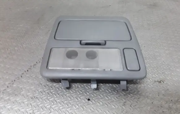 Toyota RAV 4 (XA20) Front seat light 10000309