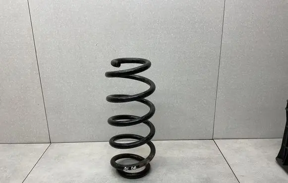 Audi Q5 SQ5 8R Front coil spring