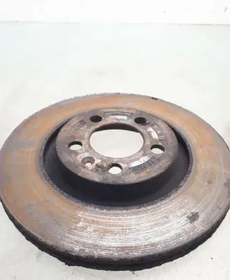 Volkswagen Golf IV Front brake disc