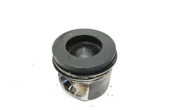 BMW 3 E92 E93 Piston 84L110