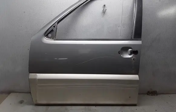 Nissan Terrano Front door