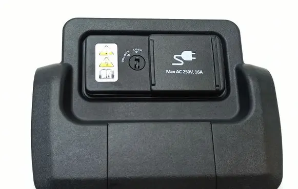 Hyundai Ioniq 5 Electric car charge socket GI951AB300 SNL21800070