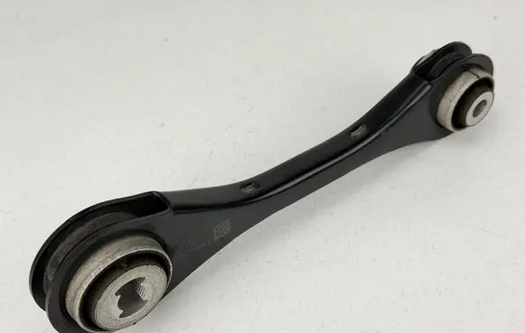 BMW i4 Rear upper control arm/wishbone 6878631