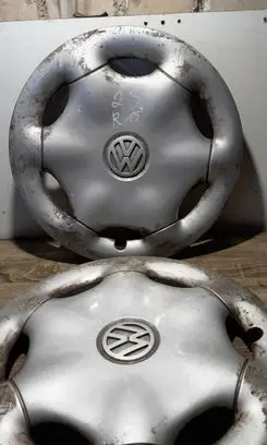 Volkswagen Golf IV R15 wheel hub/cap/trim PA66M30