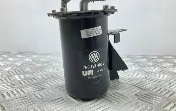 Audi Q3 8U Fuel filter housing 7N0127400D 7N0127399J