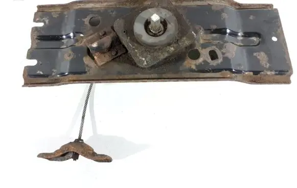 Jeep Grand Cherokee (WK) Spare wheel mounting bracket 