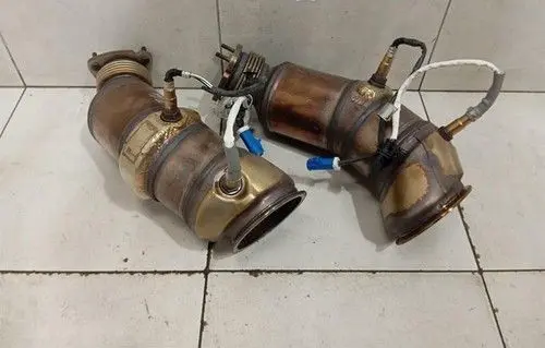 Aston Martin DB11 Catalyst/FAP/DPF particulate filter HY535E214AC