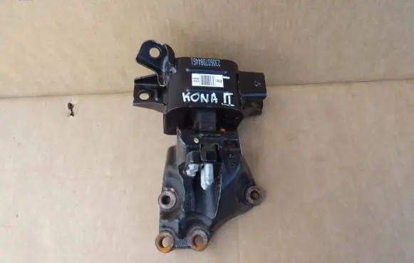 Hyundai Kona II Engine mount bracket 21830BE000