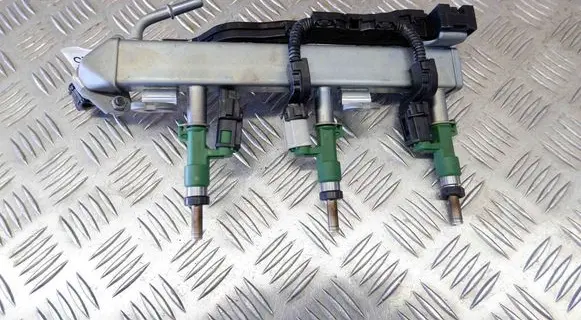 Fuel injectors set