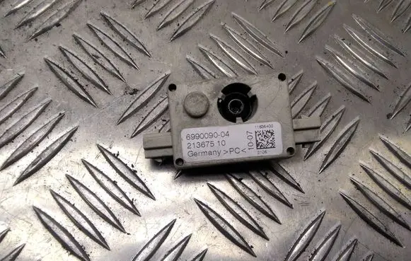 Mini One - Cooper Coupe R56 Aerial antenna amplifier 699009004