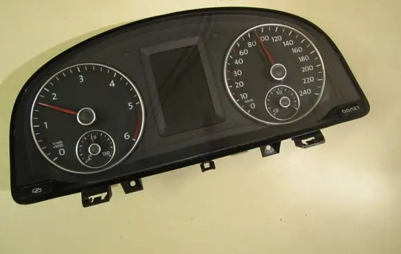 Volkswagen Caddy Speedometer (instrument cluster) 2K0920875A