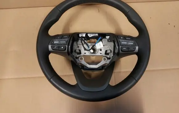 Hyundai Kona I Steering wheel