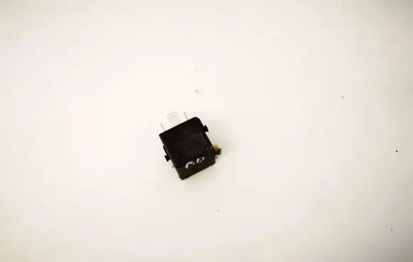 Mercedes-Benz C W203 Other relay 4ra00779100 a0025421319