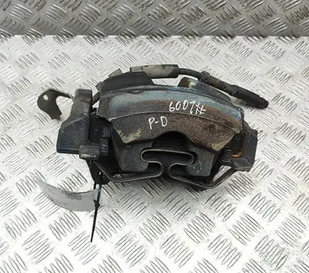Volvo V60 Front brake caliper 31665741