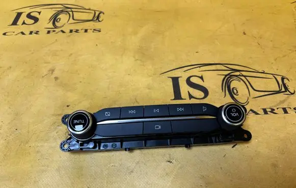Ford Kuga III Head unit multimedia control LJ6T18K811BB