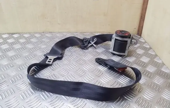 Ford C-MAX I Front seatbelt 609937200 3M51R61294DA
