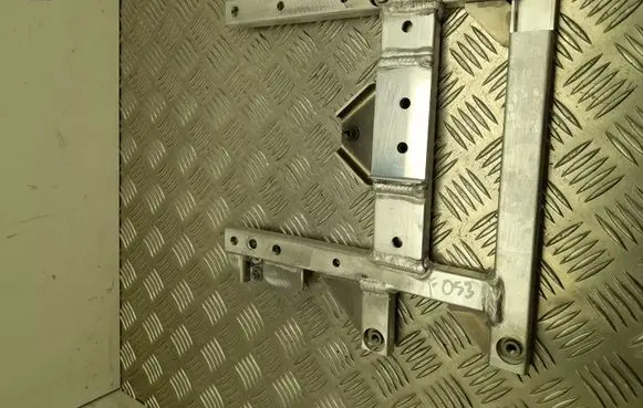 Battery tray