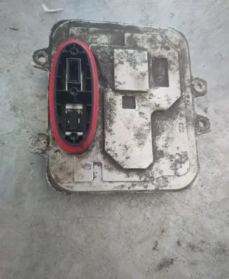 Nissan Qashqai+2 Headlight ballast module Xenon