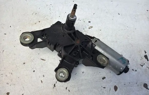 Audi A6 S6 C5 4B Rear window wiper motor 8L0955711B