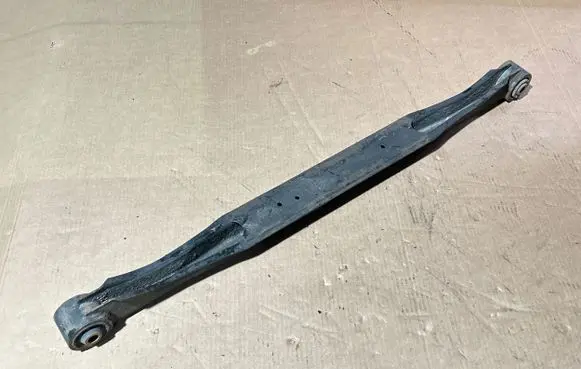 Nissan Navara D23 Rear control arm