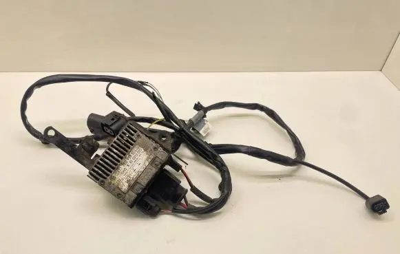 Audi A4 S4 B7 8E 8H Coolant fan relay 8E0959501Q 898093000