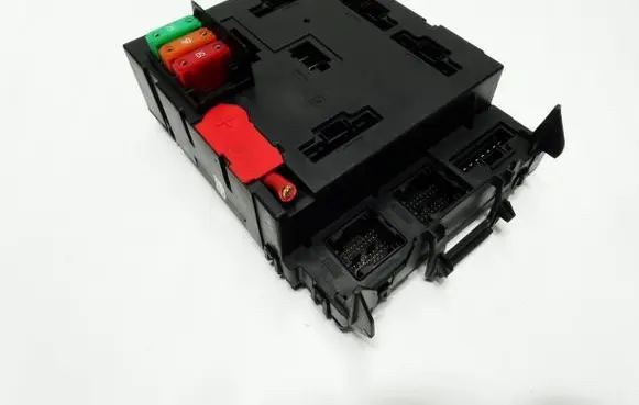 Smart ForTwo II Fuse box set A4515401250 A4514469795 5WK49738AA