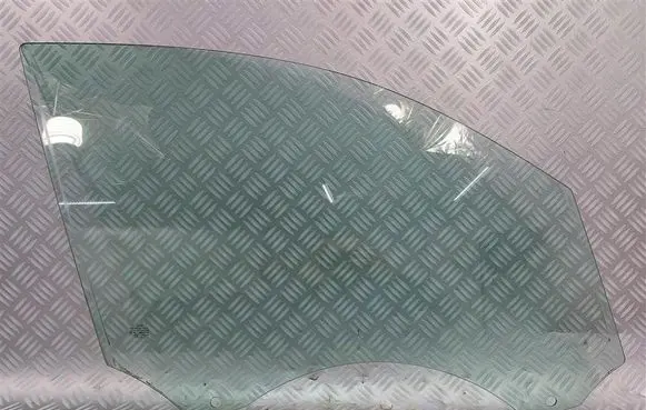 Audi Q5 SQ5 Front door window glass four-door 