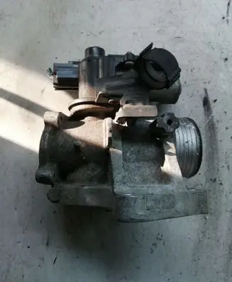 Volvo S80 EGR valve 30739223