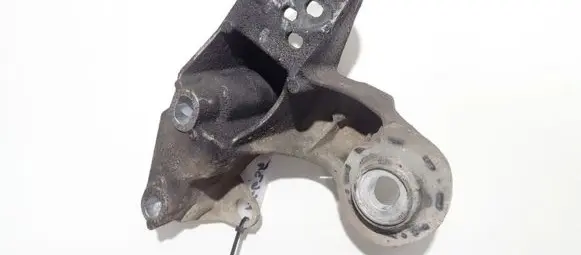 Audi A4 S4 B5 8D Engine mounting bracket 4b0199351a