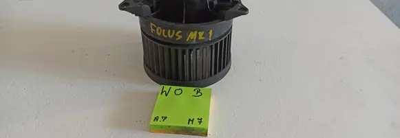 Ford Focus Heater fan/blower 1062241