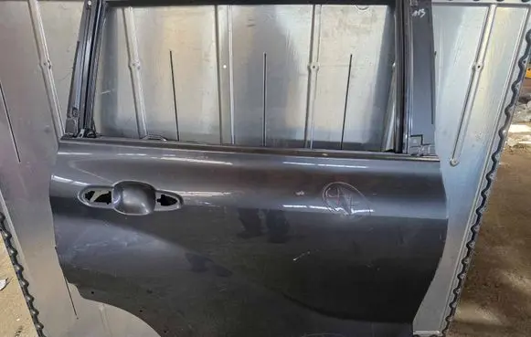 Toyota Highlander XU70 Rear door 