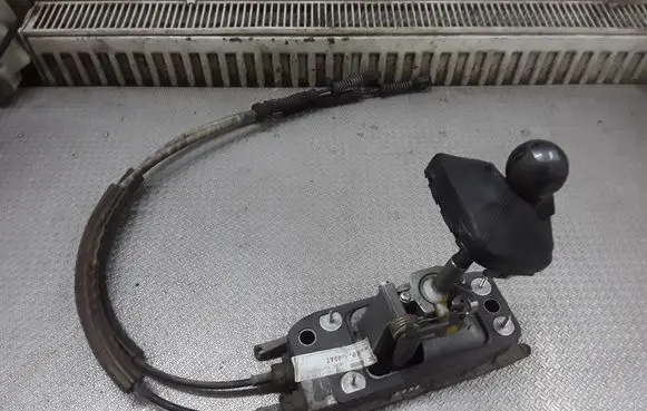 Seat Toledo III (5P) Gear shifter/selector 1K0711049AT