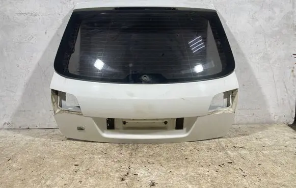 Audi A6 S6 C6 4F Tailgate/trunk/boot lid