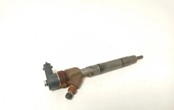 KIA Sportage Fuel injector 338002A800