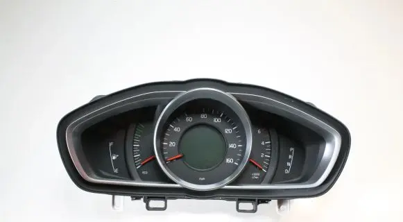 Volvo V40 Speedometer (instrument cluster) 31412876