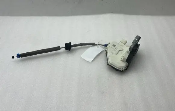 Audi Q2 - Rear door lock 4G0839016J