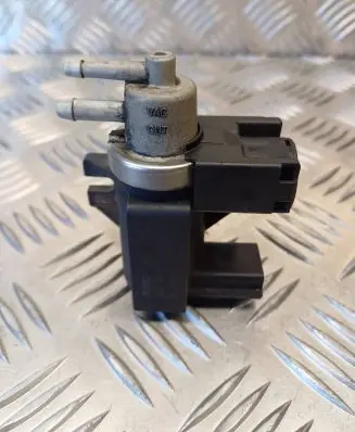 Audi A4 S4 B7 8E 8H Turbo solenoid valve 8E0906627C 72290313