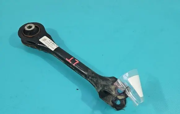 Tesla Model 3 Rear control arm 1044424-00-C IMPRK1438291