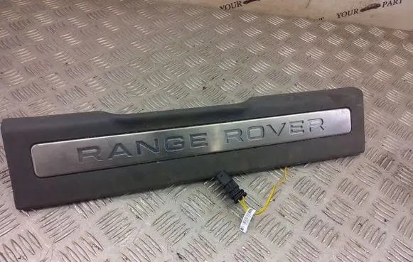 Land Rover Evoque I Front sill trim cover BJ32-13200-CE