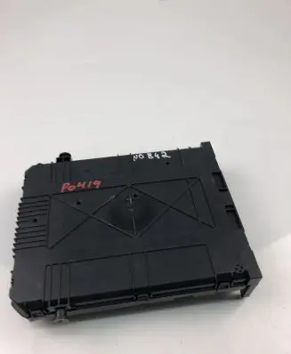 Peugeot 208 Fuse module 9807532080