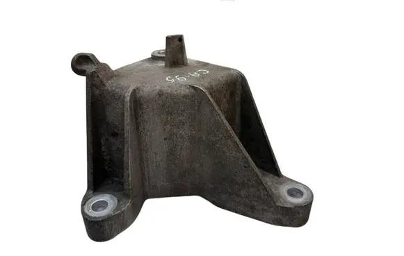 Opel Zafira C Gearbox mounting bracket 13248665