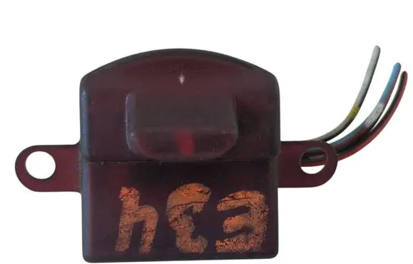 BMW 5 E34 Alarm switch 66101379255 5WK4018 1379255