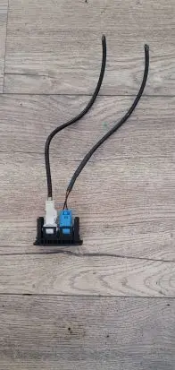 Mercedes-Benz Sprinter W906 USB socket connector A4478200087 21013804