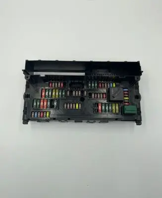 BMW 5 F10 F11 Fuse box set 9252815 04052874 317033442