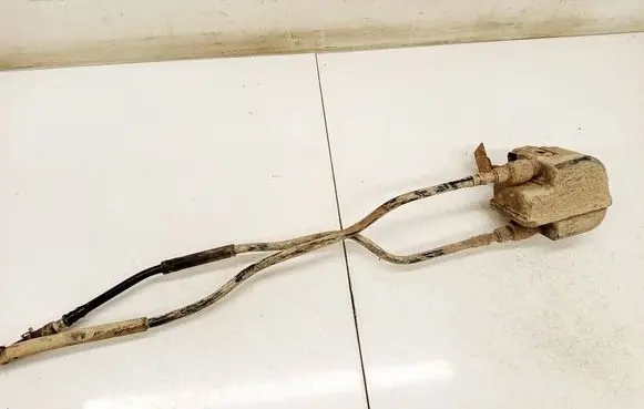 Toyota RAV 4 (XA30) Intake resonator 