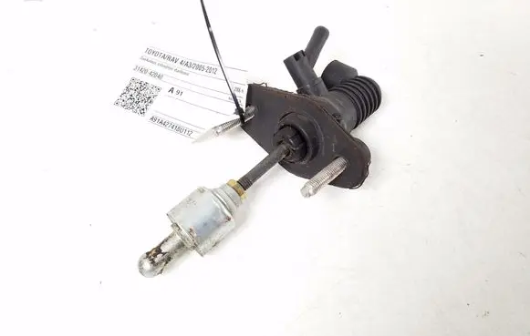Toyota RAV 4 (XA30) Clutch slave cylinder 31420-42040